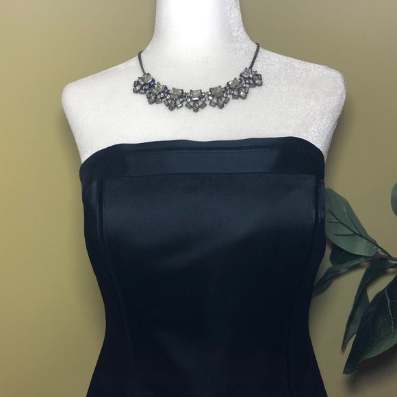 Ann Taylor Gorgeous Black Cocktail Dress Sz 2 - Picture 2 of 8